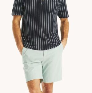 Nautica Men's Light Green Deck shirts Classic stretch fit. Chino style sz 33